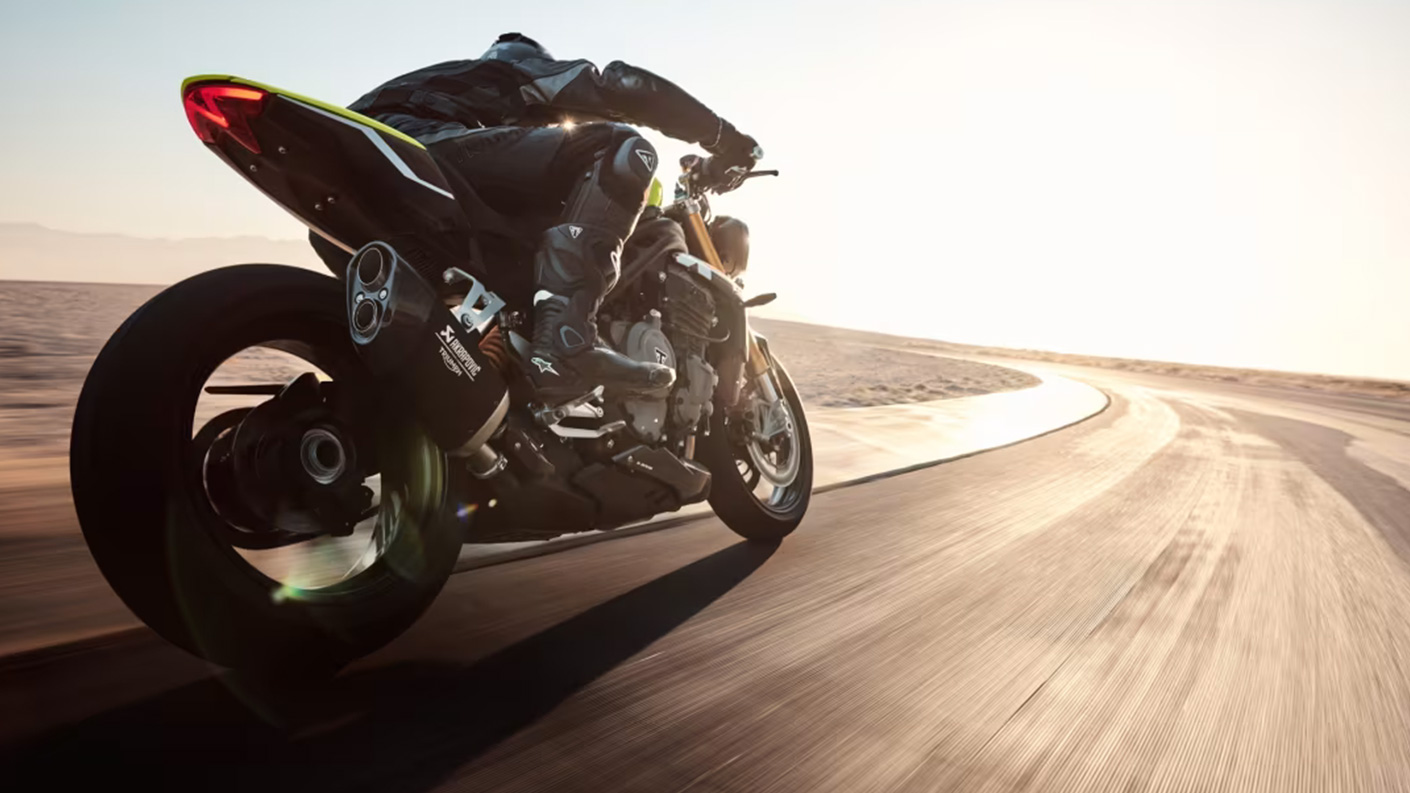 PURPOSEFUL RIDING POSITION