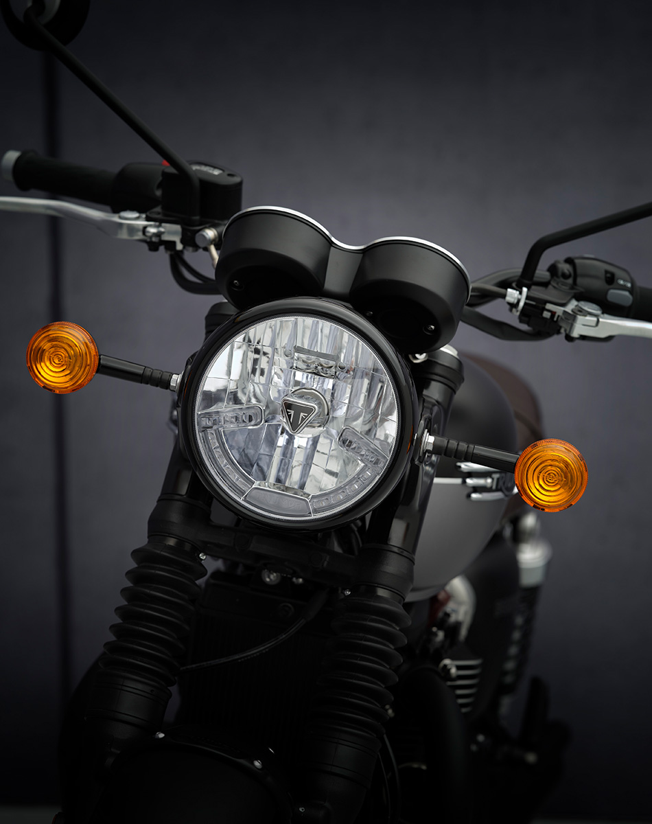 Bonneville T120 Black